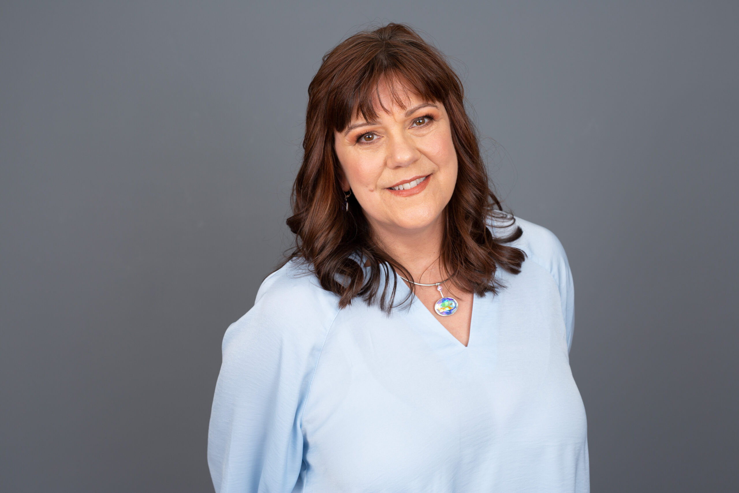 Lotus Love is a holistic wellness brand offering energy healing and spiritual coaching, both in person and online. When founder Frankie Henriquez came to us, her mission was clear: she wanted to grow her visibility, connect more deeply with her audience, and build consistent brand presence — without feeling chained to her phone.